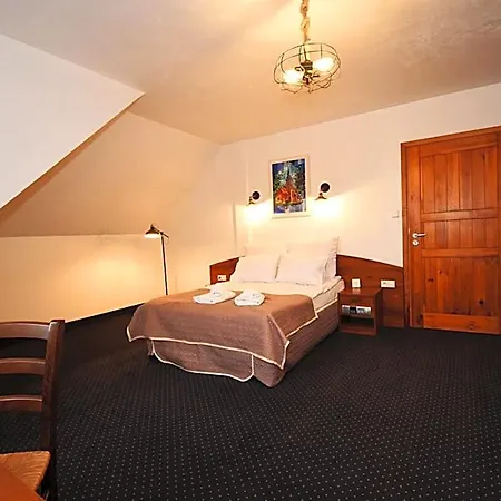 Hotel Kraina Jezior Ostróda