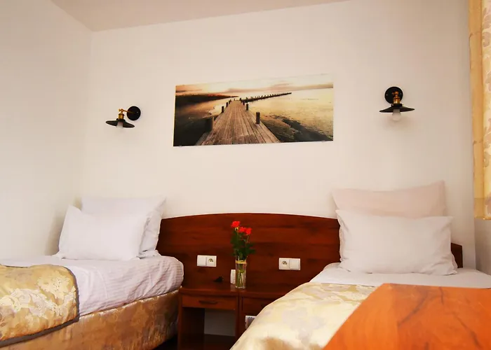 Kraina Jezior Hotel *